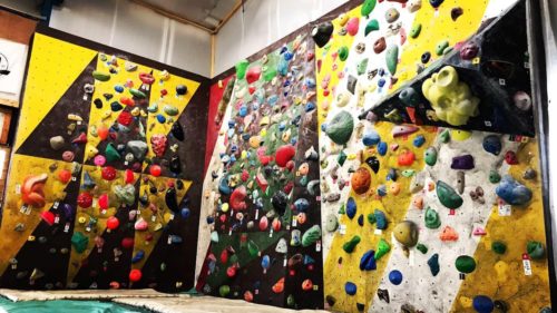 群馬県のクライミング施設「クライミングジム ウォールストリート」